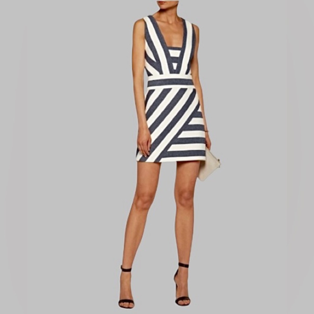 🔥MILLY! GORGEOUS STRIPED MINI DRESS! REMOVABLE FRONT PANEL FOR DIFFT LOOK! 🔥